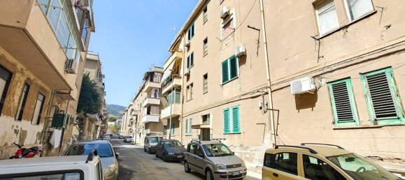 Квартира с 1 спальней в Мессина, Италия № 62468 9