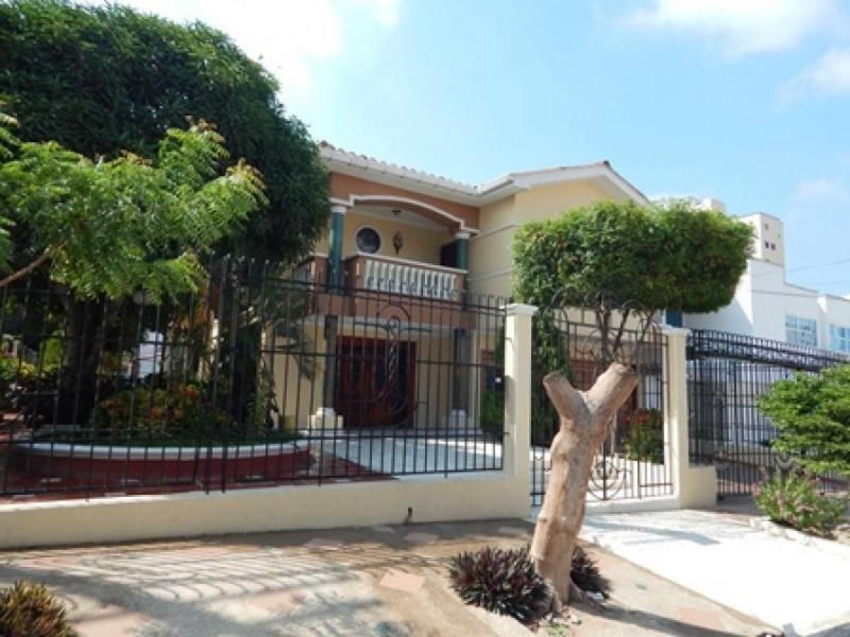 4 bedrooms House in Atlantico, Colombia No. 1797
