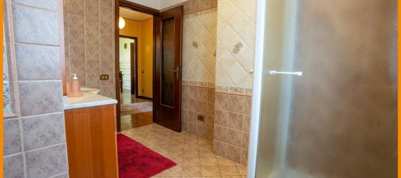 5 rooms Villa in Varese, Italy No. 85010 25