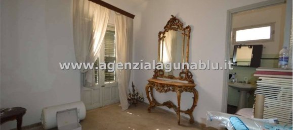 4-Zimmer Gebäude in Mazara del Vallo, Italy, Nr. 355434 3