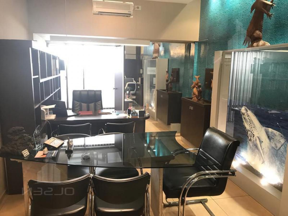 Bureau à Cordoba, Argentina 90m² No. 29675