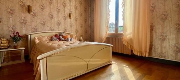 3 bedrooms House in Mouy, France No. 308449 9