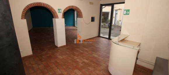 5 rooms Commercial property in Montelupo Fiorentino, Italy No. 48762 11