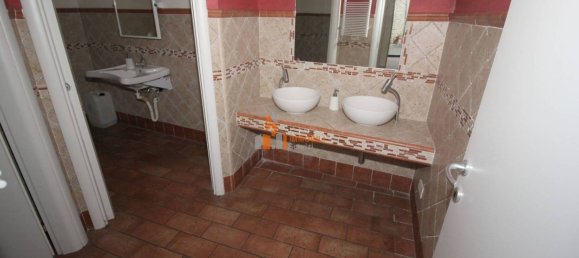 5 rooms Commercial property in Montelupo Fiorentino, Italy No. 48762 13