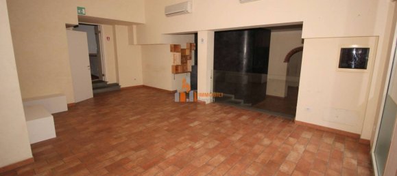 5 rooms Commercial property in Montelupo Fiorentino, Italy No. 48762 17
