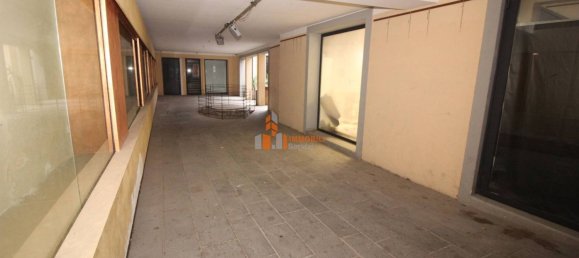5 rooms Commercial property in Montelupo Fiorentino, Italy No. 48762 31