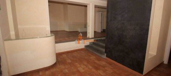5 rooms Commercial property in Montelupo Fiorentino, Italy No. 48762 8