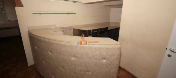 5 rooms Commercial property in Montelupo Fiorentino, Italy No. 48762 9