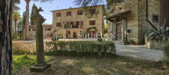 14 bedrooms Villa in Cortona, Italy No. 121511 2