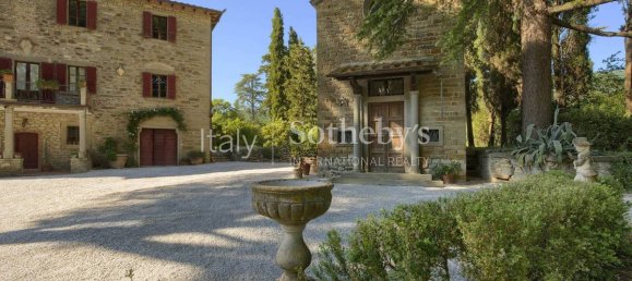 14 bedrooms Villa in Cortona, Italy No. 121511 3