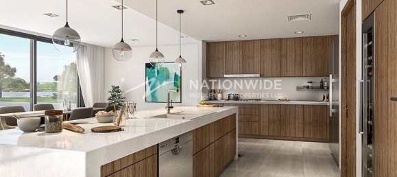 4 bedrooms Villa in Abu Dhabi, UAE No. 93920 4