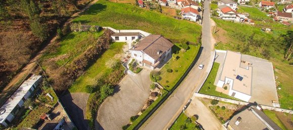 3 bedrooms House in Felgueiras, Portugal No. 18189 23