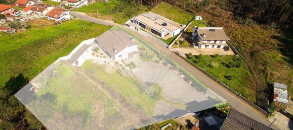 3 bedrooms House in Felgueiras, Portugal No. 18189 3