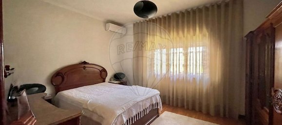 3 bedrooms House in Felgueiras, Portugal No. 18189 19