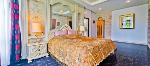 8 bedrooms Cafe / restaurant in Bang Sare, Thailand No. 3268 9