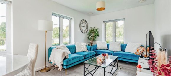 2 bedrooms Apartment in Crawley, United Kingdom No. 6287 7