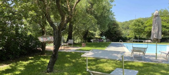 Casa de 50 divisões em Corciano, Italy N.º 55859 26