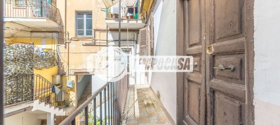 2غرفة شقة في Rome, Italy رقم 306371 3