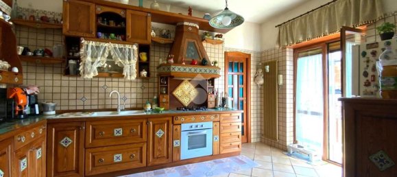 3 bedrooms Apartment in San Giorgio a Cremano, Italy No. 315584 6