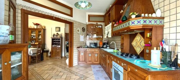 3 bedrooms Apartment in San Giorgio a Cremano, Italy No. 315584 5