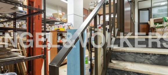 165m² Commercial property in Lisbon, Portugal No. 12712 8