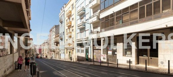 165m² Commercial property in Lisbon, Portugal No. 12712 12