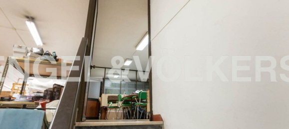 165m² Commercial property in Lisbon, Portugal No. 12712 9