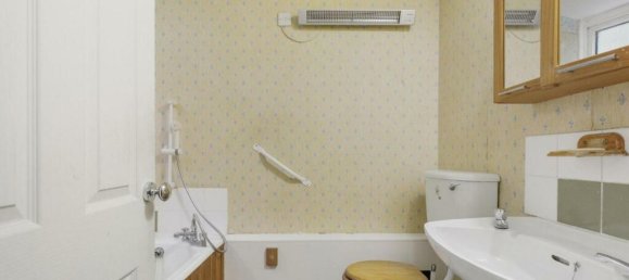 1 bedroom Apartment in London, United Kingdom No. 3615 6