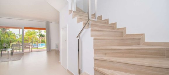 4 Schlafzimmer Stadthaus in Malaga, Spain, Nr. 23731 2