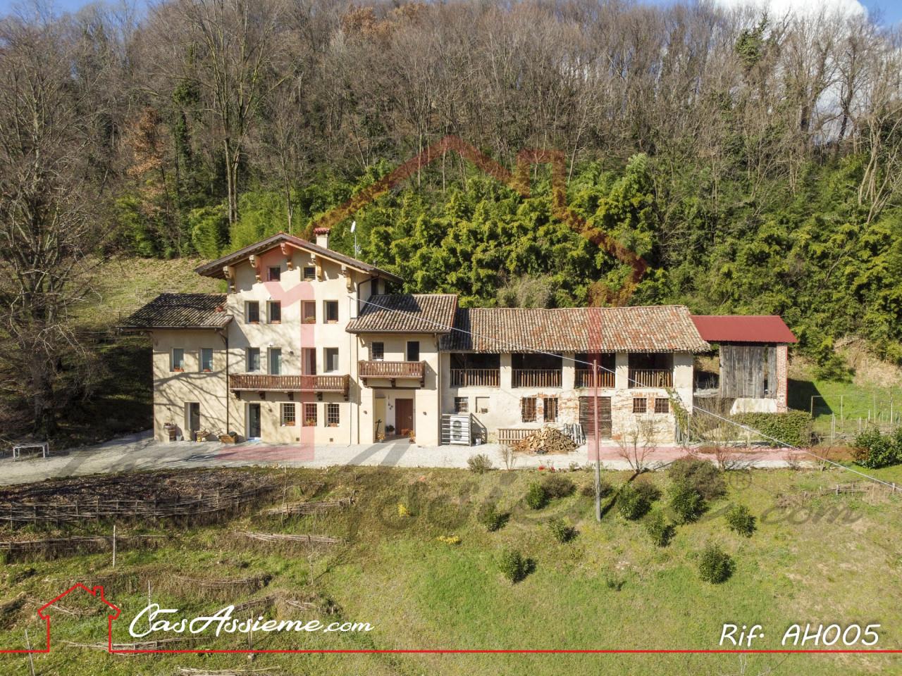 6-Zimmer Villa in Bassano del Grappa, Italy, Nr. 233184