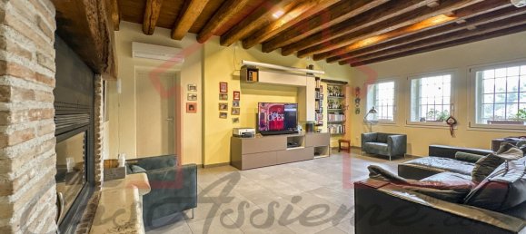 6-Zimmer Villa in Bassano del Grappa, Italy, Nr. 233184 6