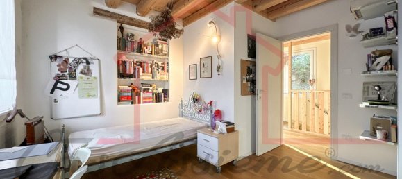 6-Zimmer Villa in Bassano del Grappa, Italy, Nr. 233184 36