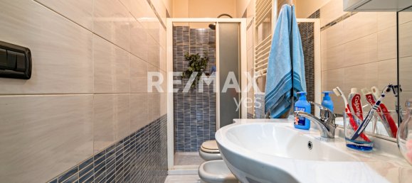 4 rooms Apartment in Garbagnate Milanese, Italy No. 165776 12