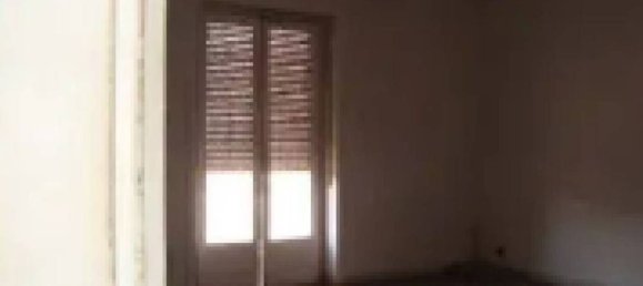 Apartamento de 2 habitaciónes en Taranto, Italy No. 11300 3