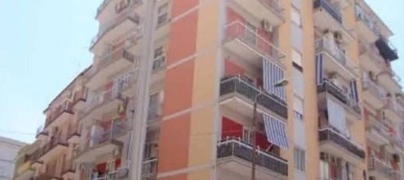 Apartamento de 2 habitaciónes en Taranto, Italy No. 11300 7