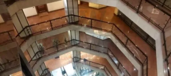 44m² Office in Lisbon, Portugal No. 94126 7