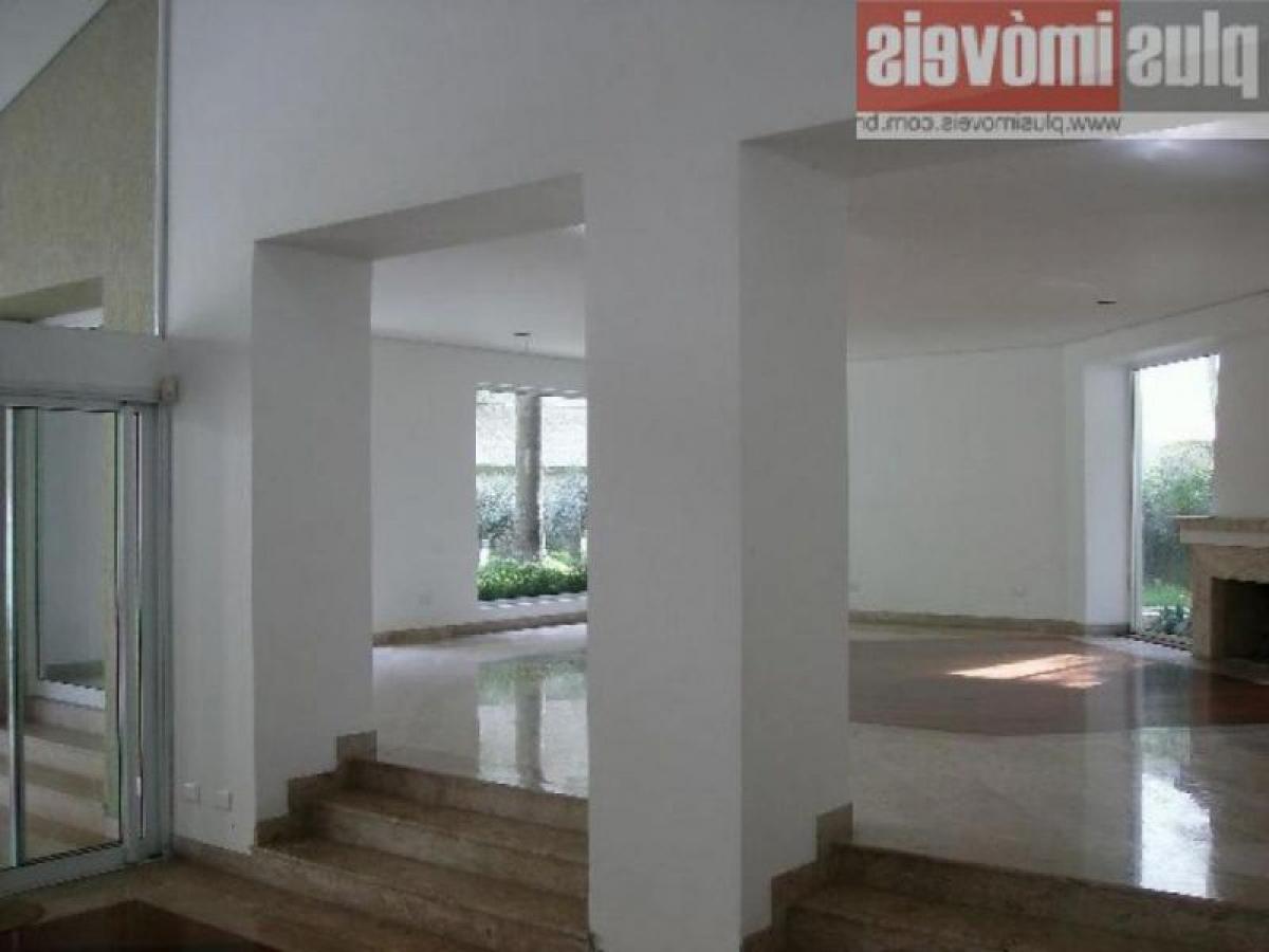 4 bedrooms House in Sao Paulo, Brazil No. 490073