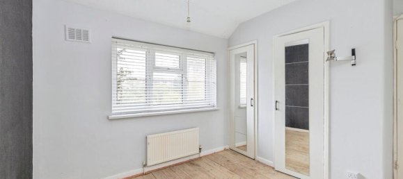 2 bedrooms House in Bushey, United Kingdom No. 6214 12