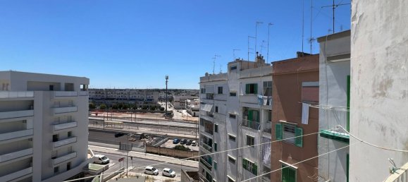 3غرفة شقة في Molfetta, Italy رقم 270218 7