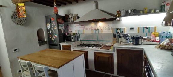 10 rooms House in Pietrasanta, Italy No. 170812 6