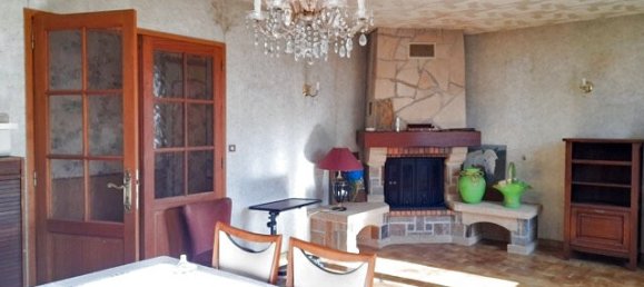 3 bedrooms House in Faverelles, France No. 101789 11