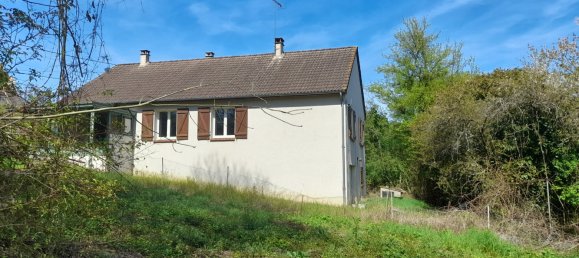 3 bedrooms House in Faverelles, France No. 101789 9