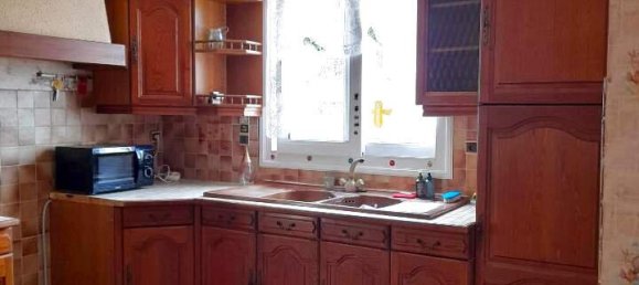 3 bedrooms House in Faverelles, France No. 101789 12