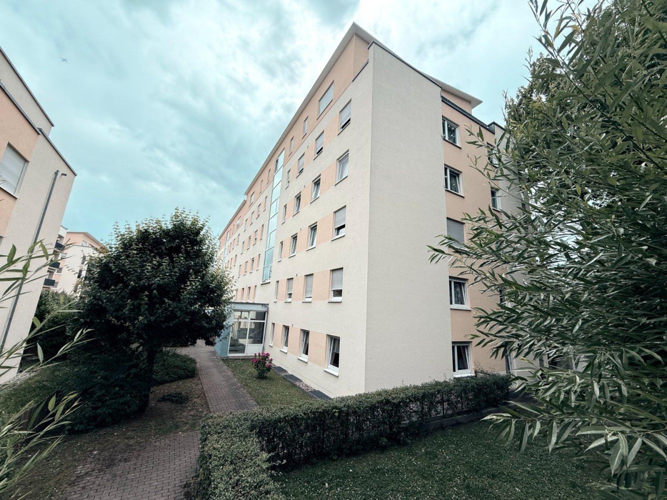 2 rooms Apartment in Wiesbaden, Germany No. 365374