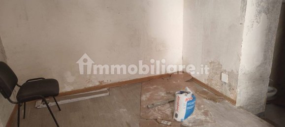 1 room Commercial property in Naples, Italy No. 374860 8