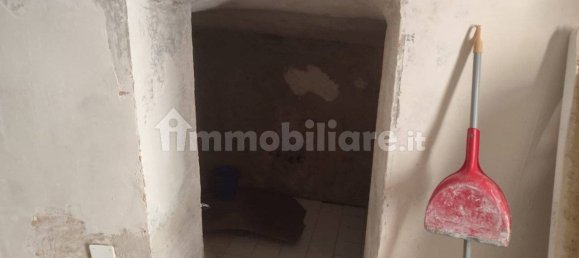 1 room Commercial property in Naples, Italy No. 374860 10