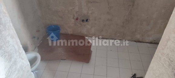 1 room Commercial property in Naples, Italy No. 374860 9