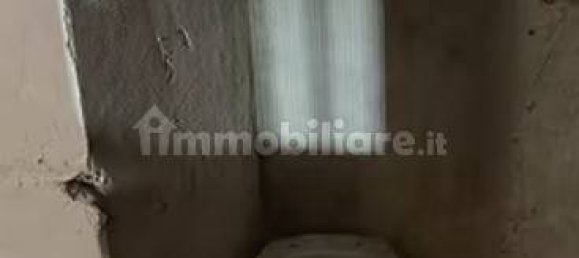 1 room Commercial property in Naples, Italy No. 374860 3