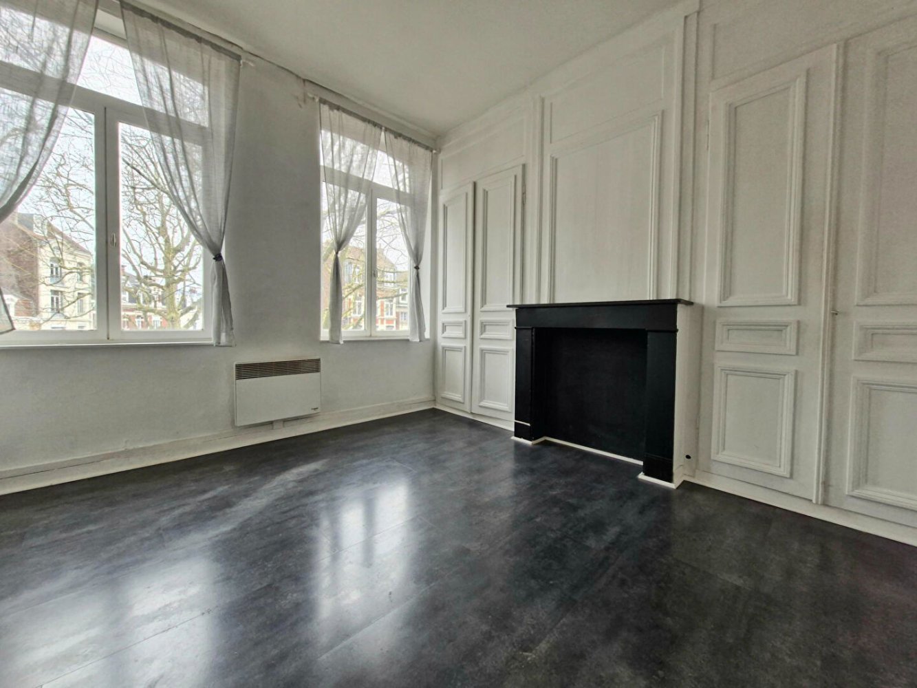 Квартира с 1 спальней в Лилль, Франция № 64805