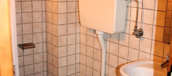 Дом с 5 комнатами в Туфилло, Италия № 84412 34